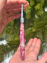 Load image into Gallery viewer, Crochet Handle &amp; Hook Set (Extra Long) - Candy Cloud
