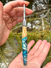 Load image into Gallery viewer, Crochet Handle &amp; Hook Set (Extra Long) - Antarctica
