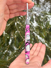 Load image into Gallery viewer, Crochet Handle &amp; Hook Set (Extra Long) - Taffy
