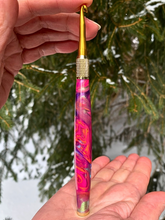 Load image into Gallery viewer, Crochet Handle &amp; Hook Set (Extra Long) - Pink Orange Pulse
