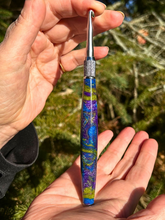 Load image into Gallery viewer, Crochet Handle &amp; Hook Set (Extra Long) - Cosmic Grape
