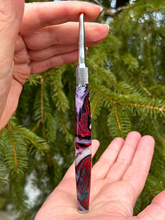 Load image into Gallery viewer, Crochet Handle &amp; Hook Set (Extra Long) - Minty Magenta GLITTER
