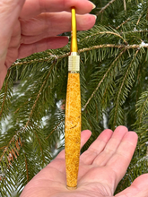 Load image into Gallery viewer, Crochet Handle &amp; Hook Set (Extra Long) - Box Elder Burl - Yellow
