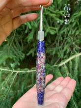 Load image into Gallery viewer, Crochet Handle &amp; Hook Set (Extra Long) - Cornflower “Fireworks” Speciality (Real Flowers)
