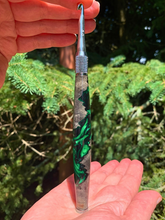 Load image into Gallery viewer, Crochet Handle &amp; Hook Set (Extra Long) - Phantom Grove
