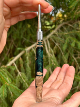 Load image into Gallery viewer, Crochet Handle &amp; Hook Set (Extra Long) - Dark Fern

