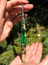 Load image into Gallery viewer, Crochet Handle &amp; Hook Set (Extra Long) - Phantom Grove - SMALL DEFECT IN WOOD
