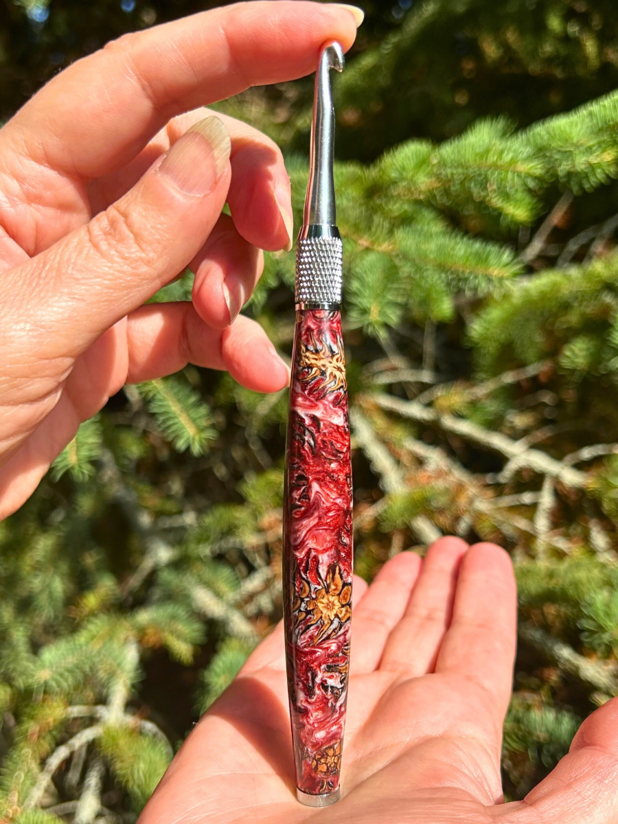 Crochet Handle & Hook Set (Extra Long) - SWEETHEART Speciality Pinecone Speciality