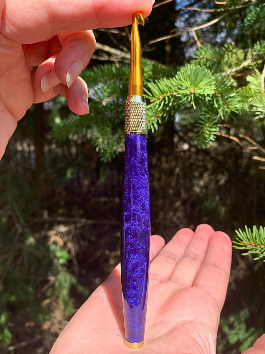 Crochet Handle & Hook Set (Extra Long) - Cosmic Raven