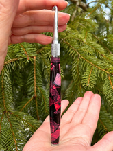 Load image into Gallery viewer, Crochet Handle &amp; Hook Set (Extra Long) - Crimson Magma Mosaic Exposion
