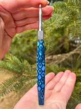 Load image into Gallery viewer, Crochet Handle &amp; Hook Set (Extra Long) - Water Serpent
