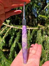 Load image into Gallery viewer, Crochet Handle &amp; Hook Set (Extra Long) - Lavender Geode
