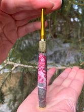 Load image into Gallery viewer, Crochet Handle &amp; Hook Set - Primrose Skinny (short for pencil grippers)
