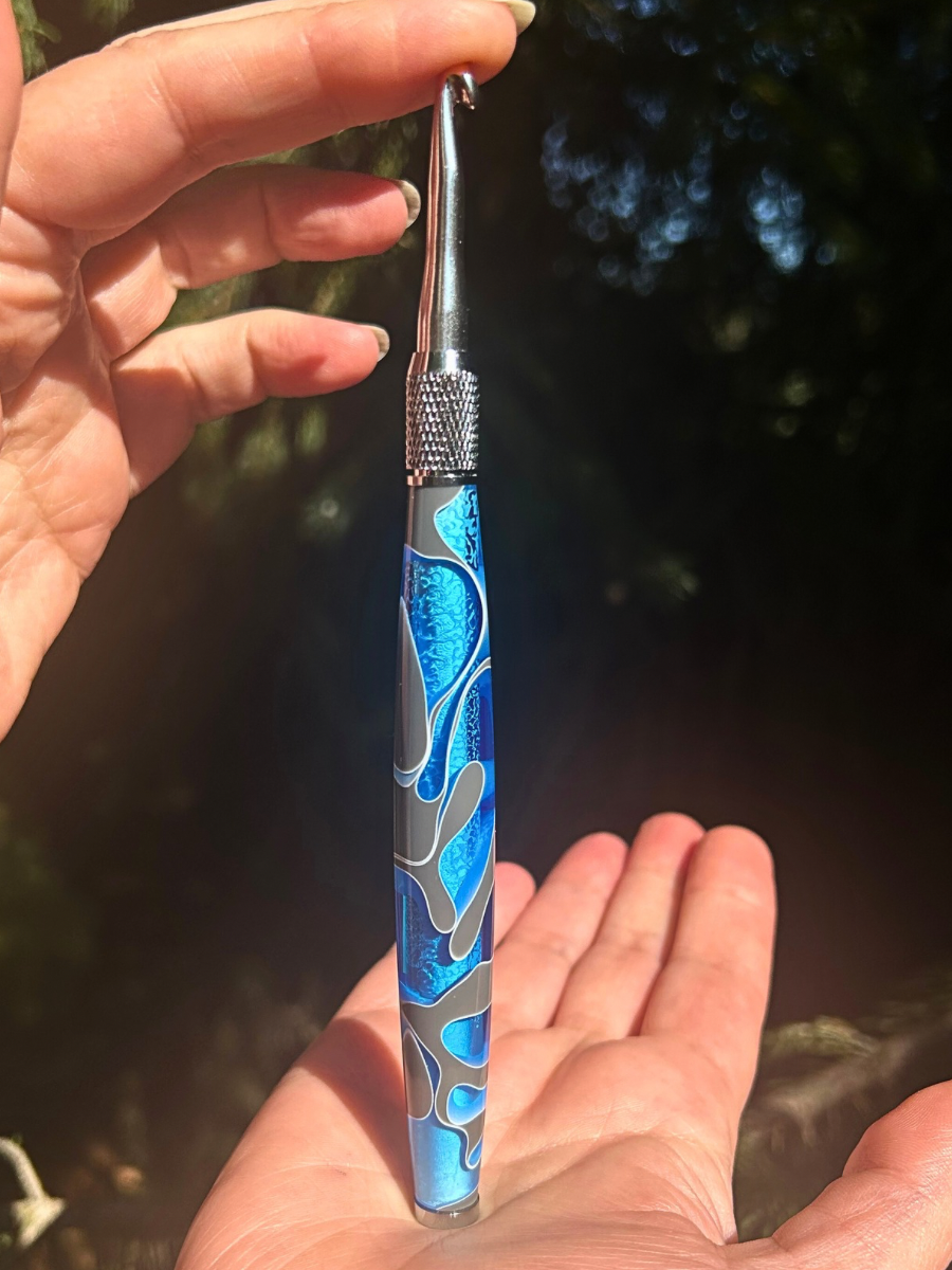 Crochet Handle & Hook Set (Extra Long) - Steel Topaz