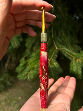 Load image into Gallery viewer, Crochet Handle &amp; Hook Set (Extra Long) - Flower &amp; Feather Speciality Piece “Love

