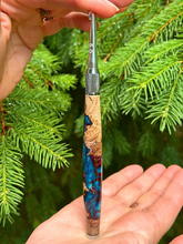 Load image into Gallery viewer, Crochet Handle &amp; Hook Set (Extra Long) - Maple Burl Speciality
