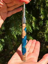 Load image into Gallery viewer, Crochet Handle &amp; Hook Set (Extra Long) - Poseidon
