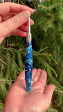 Load and play video in Gallery viewer, Crochet Handle &amp; Hook Set (Extra Long) - Antarctica
