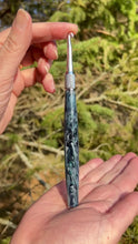 Load and play video in Gallery viewer, Crochet Handle &amp; Hook Set (Extra Long) - Cryogenic Frost
