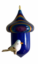Load image into Gallery viewer, Acorn Birdhouse - Gemwood
